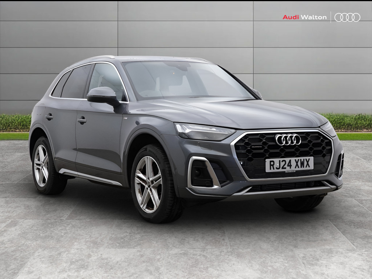 Main listing image - Audi Q5