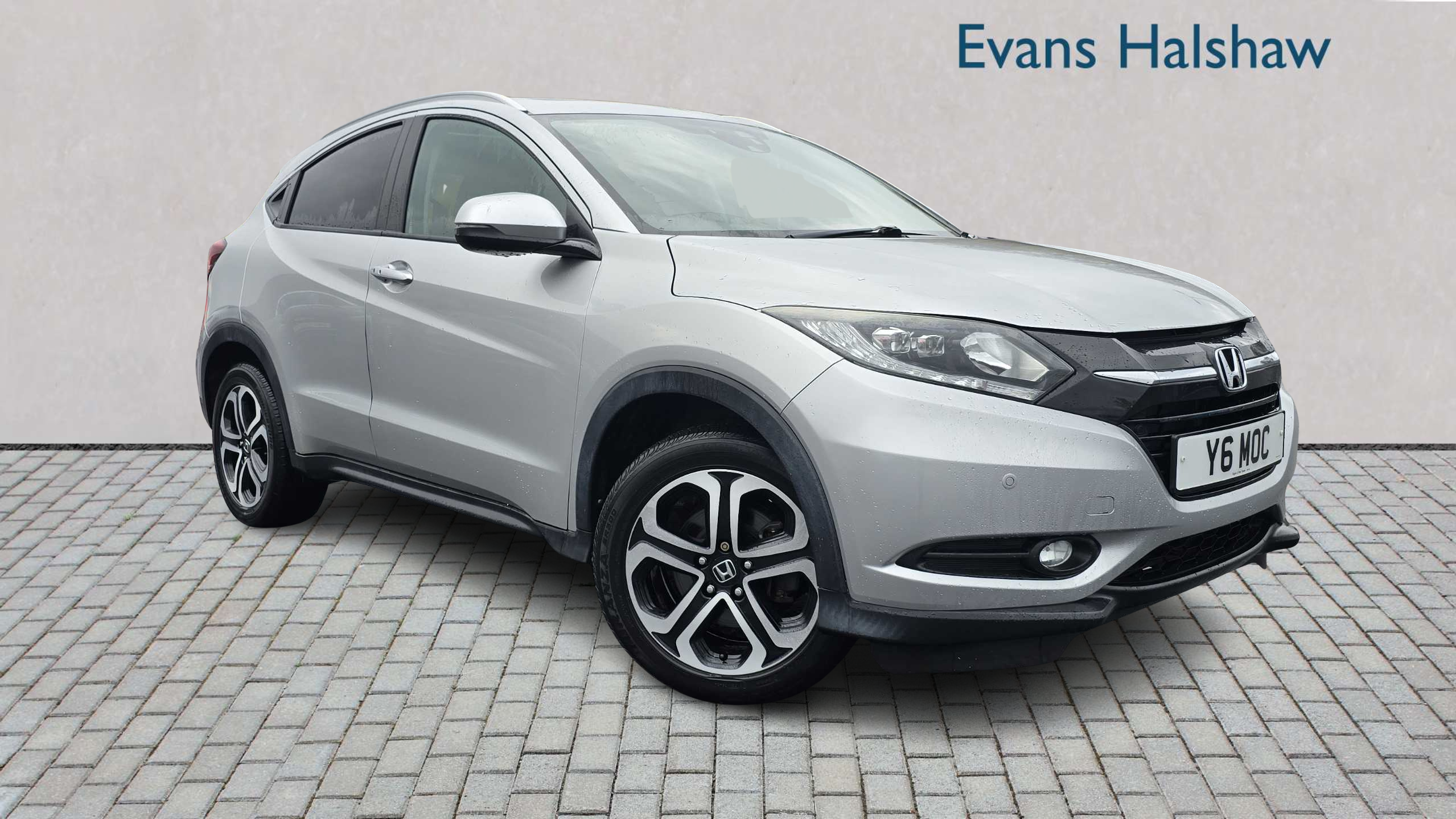 Main listing image - Honda HR-V