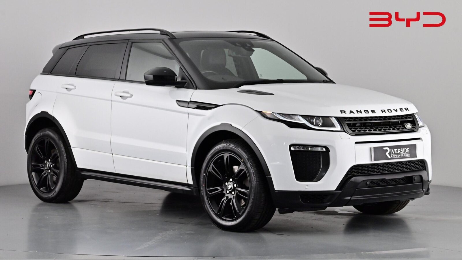 Main listing image - Land Rover Range Rover Evoque