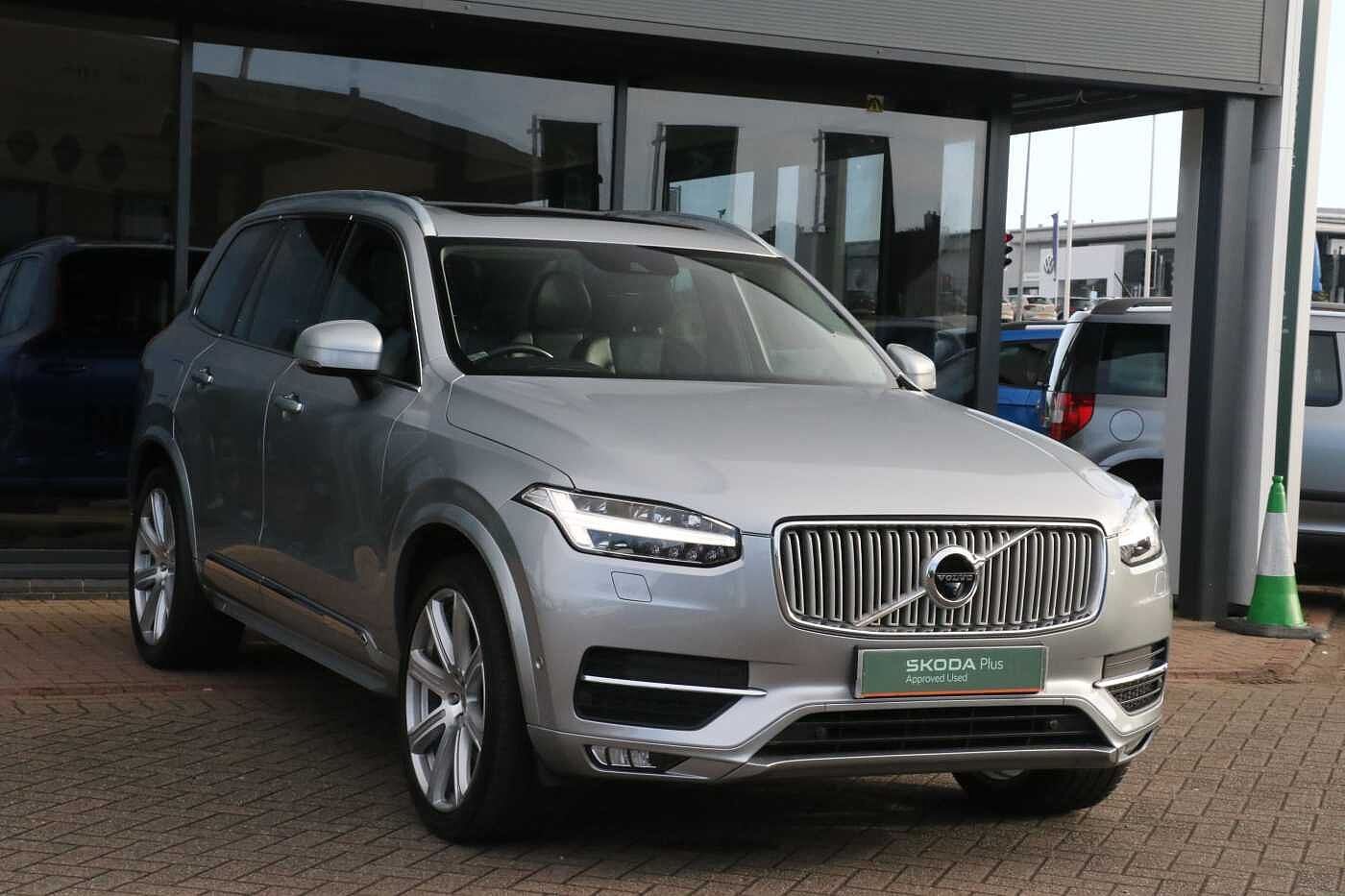 Main listing image - Volvo XC90