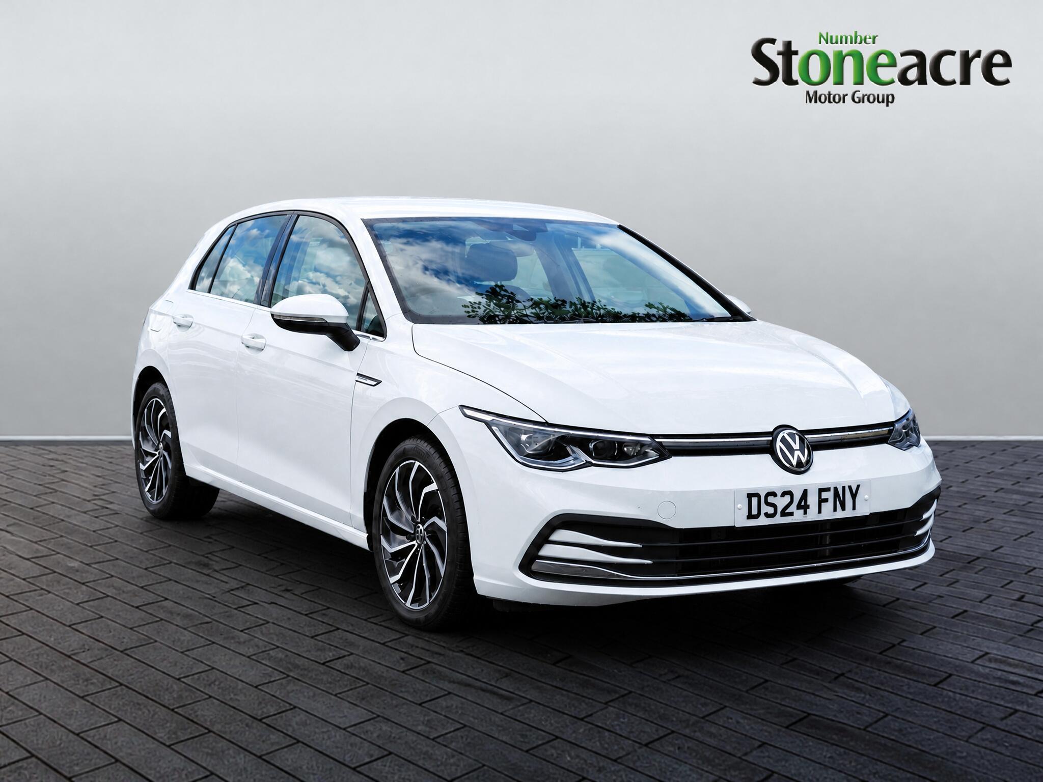 Main listing image - Volkswagen Golf