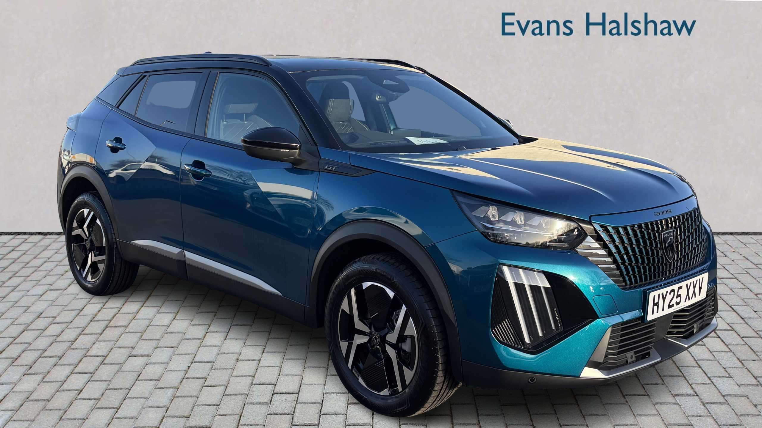 Main listing image - Peugeot 2008