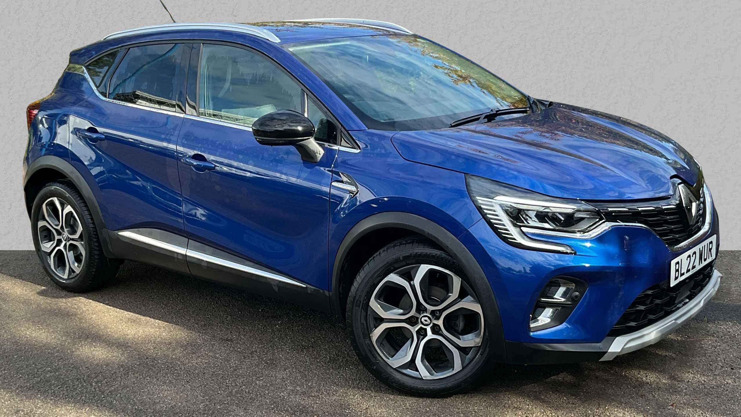 Main listing image - Renault Captur