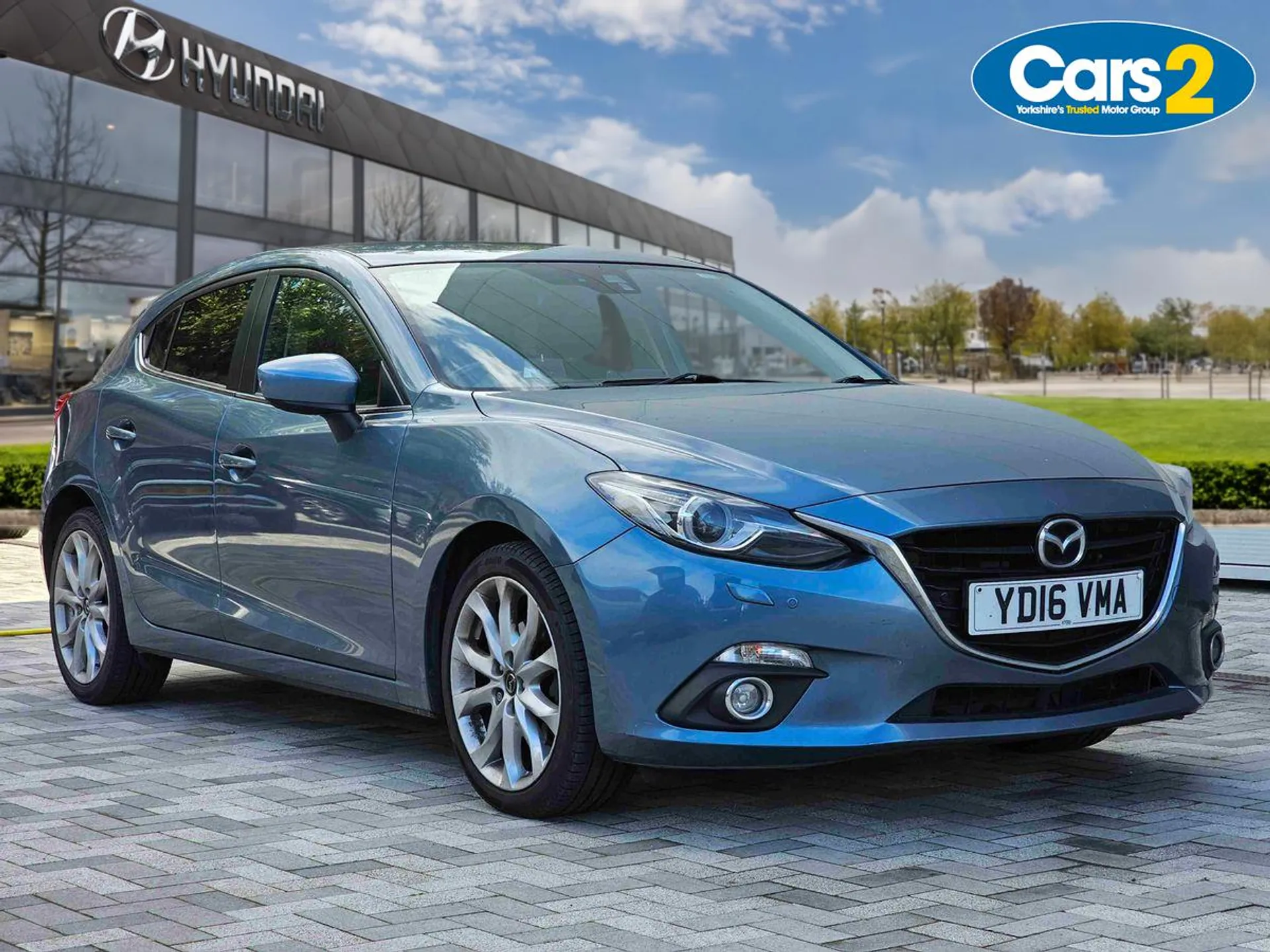 Main listing image - Mazda 3