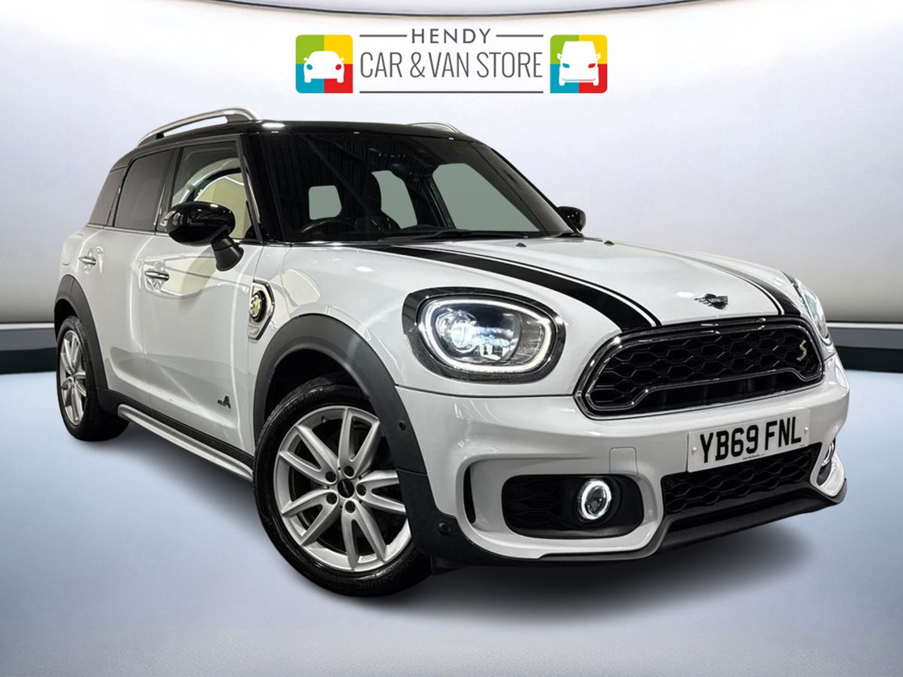 Main listing image - MINI Countryman