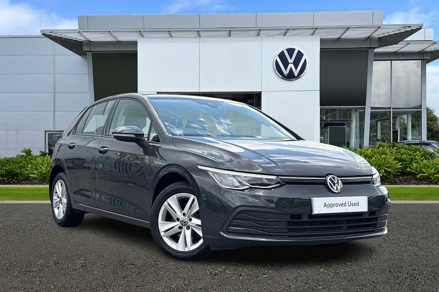 Main listing image - Volkswagen Golf