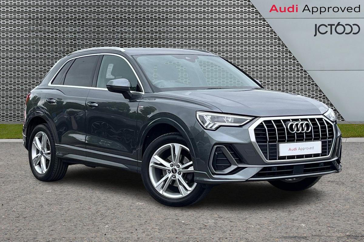 Main listing image - Audi Q3