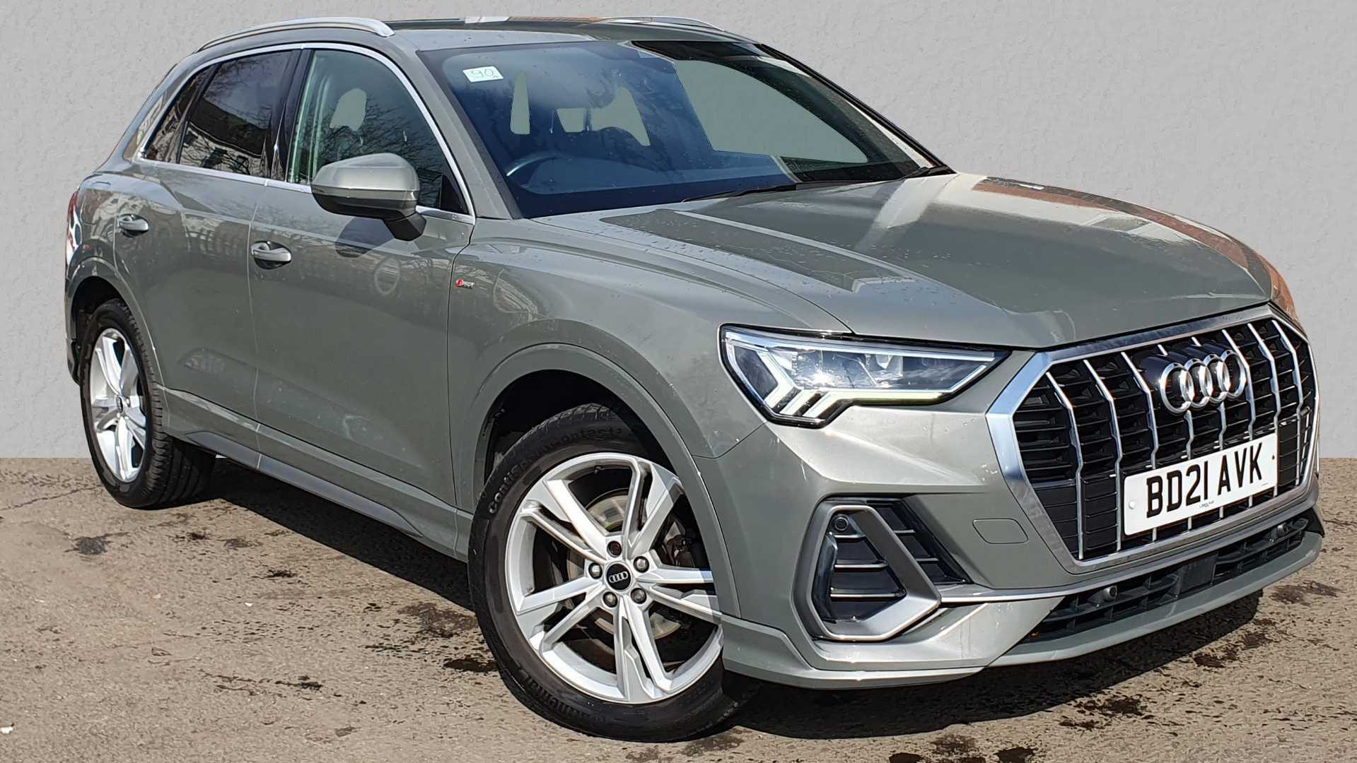 Main listing image - Audi Q3