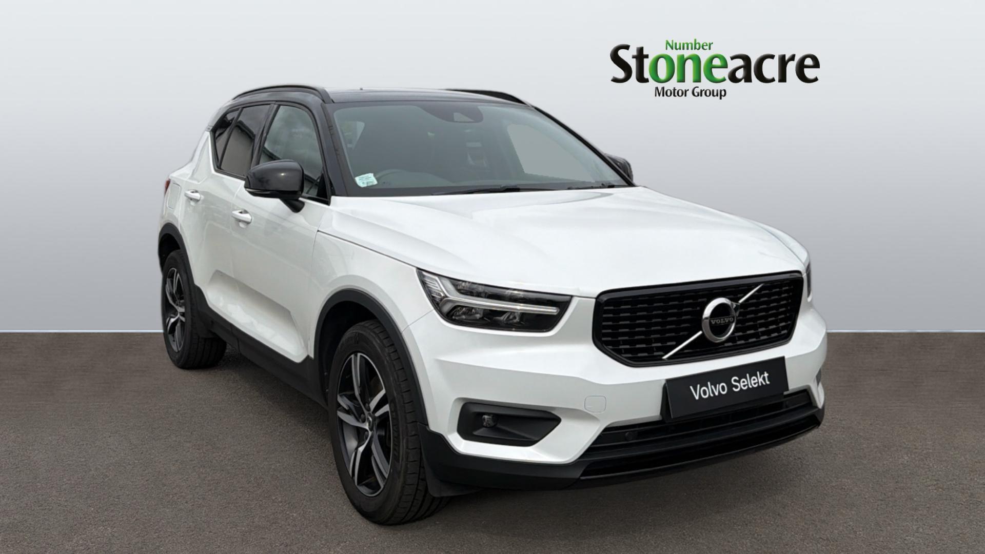 Main listing image - Volvo XC40