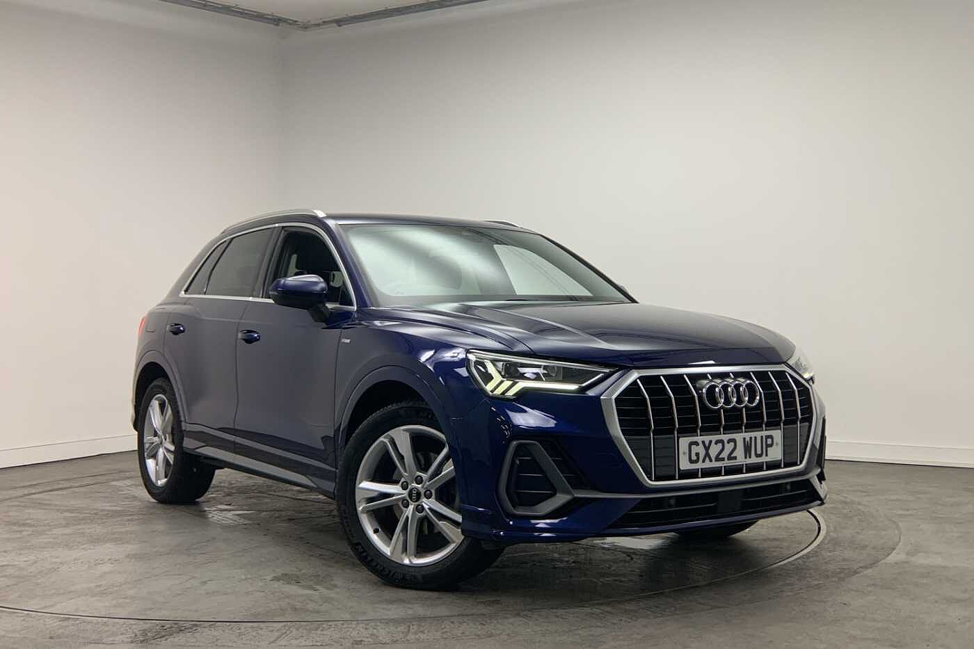 Main listing image - Audi Q3