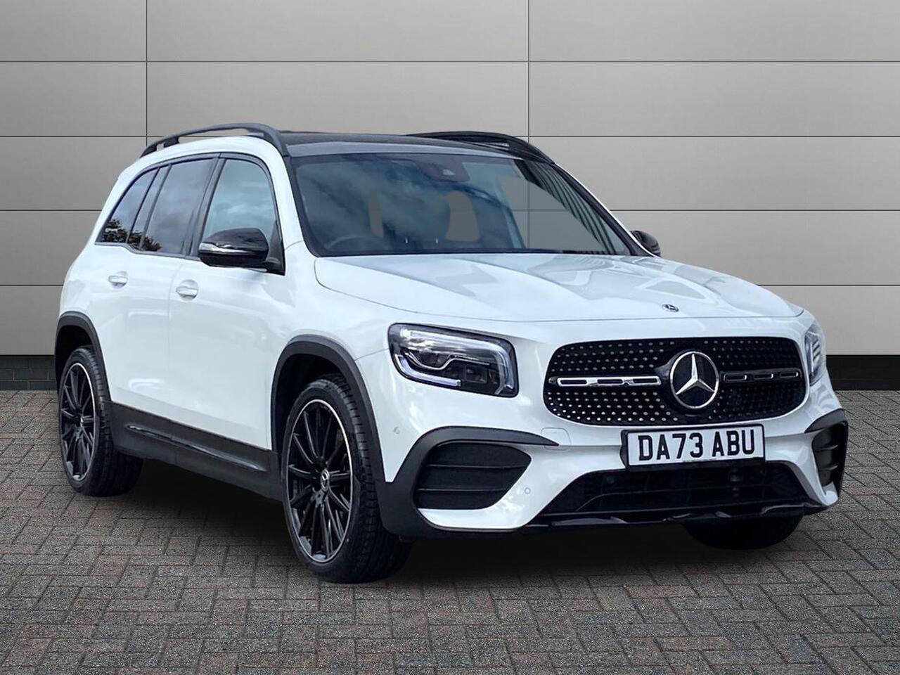 Main listing image - Mercedes-Benz GLB