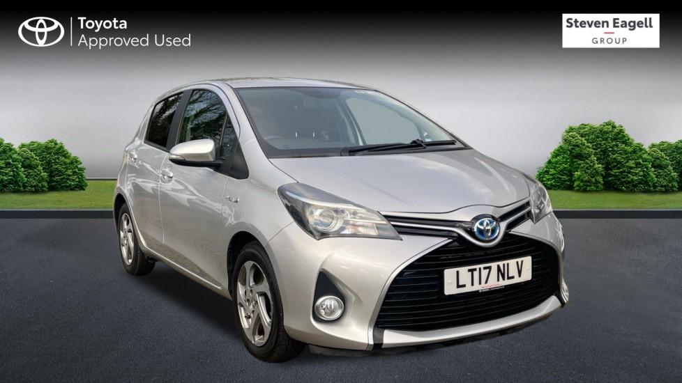 Main listing image - Toyota Yaris