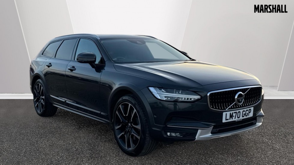 Main listing image - Volvo V90 Cross Country
