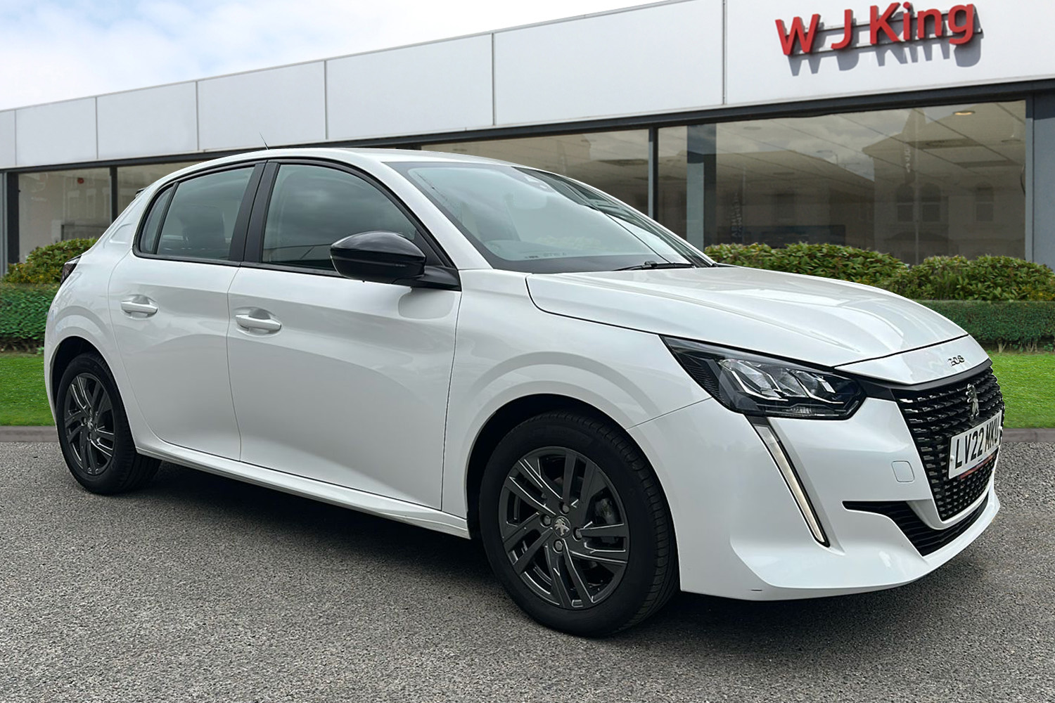 Main listing image - Peugeot 208