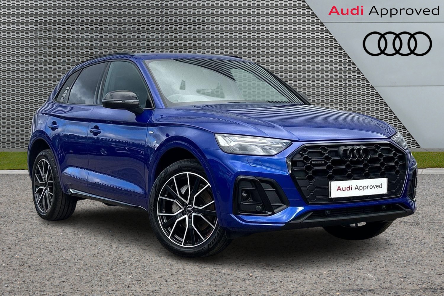 Main listing image - Audi Q5
