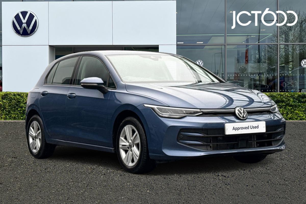 Main listing image - Volkswagen Golf