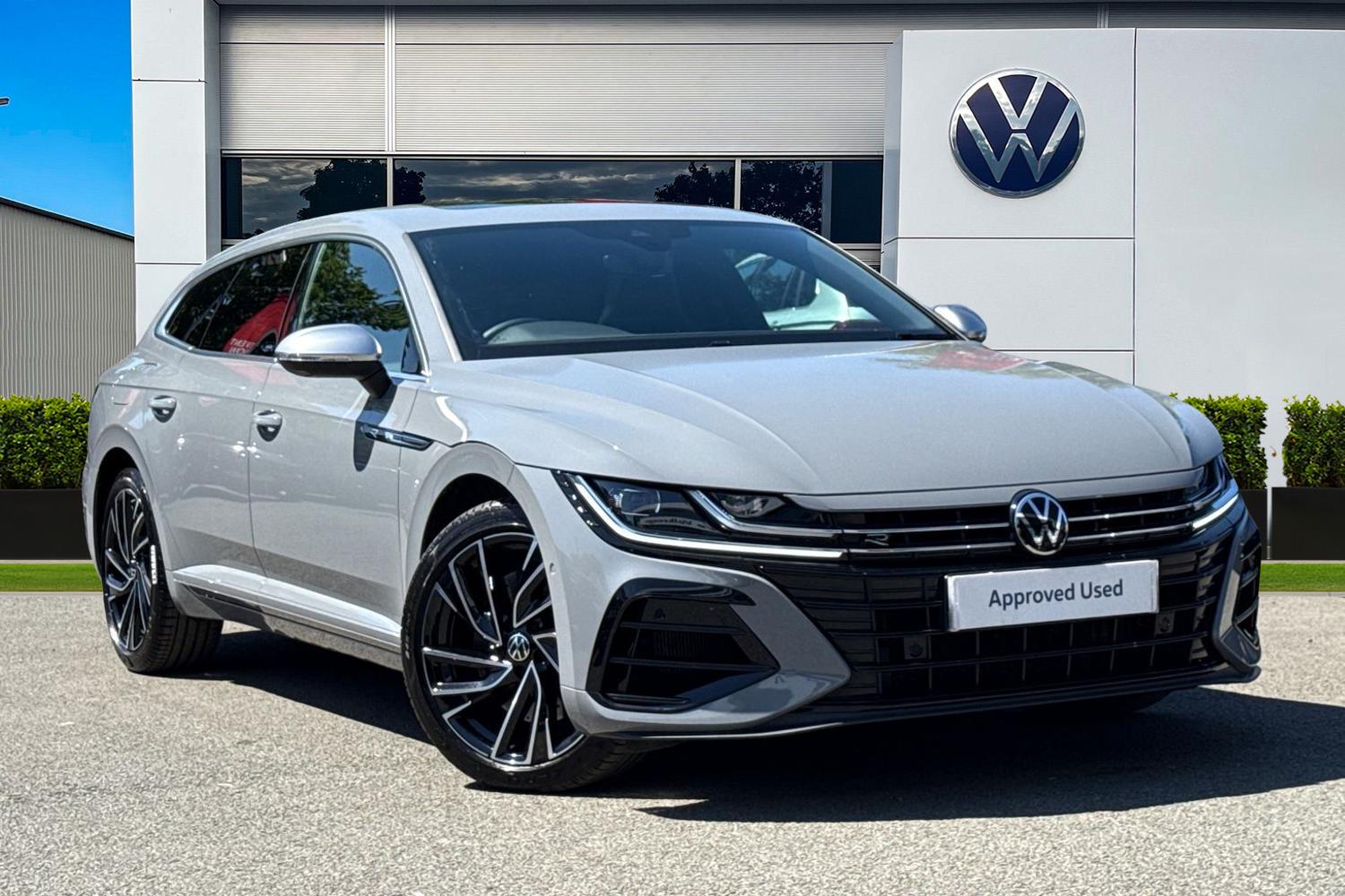 Main listing image - Volkswagen Arteon Shooting Brake