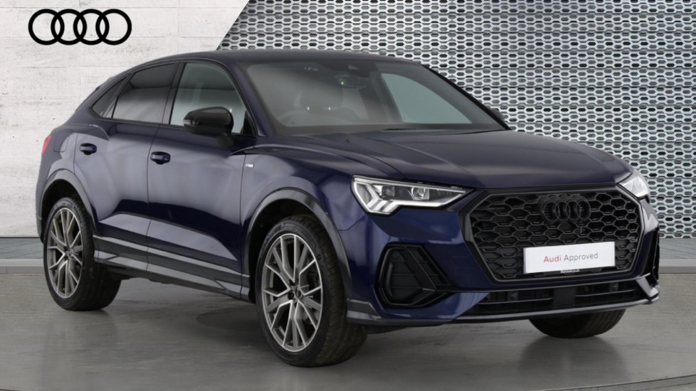 Main listing image - Audi Q3