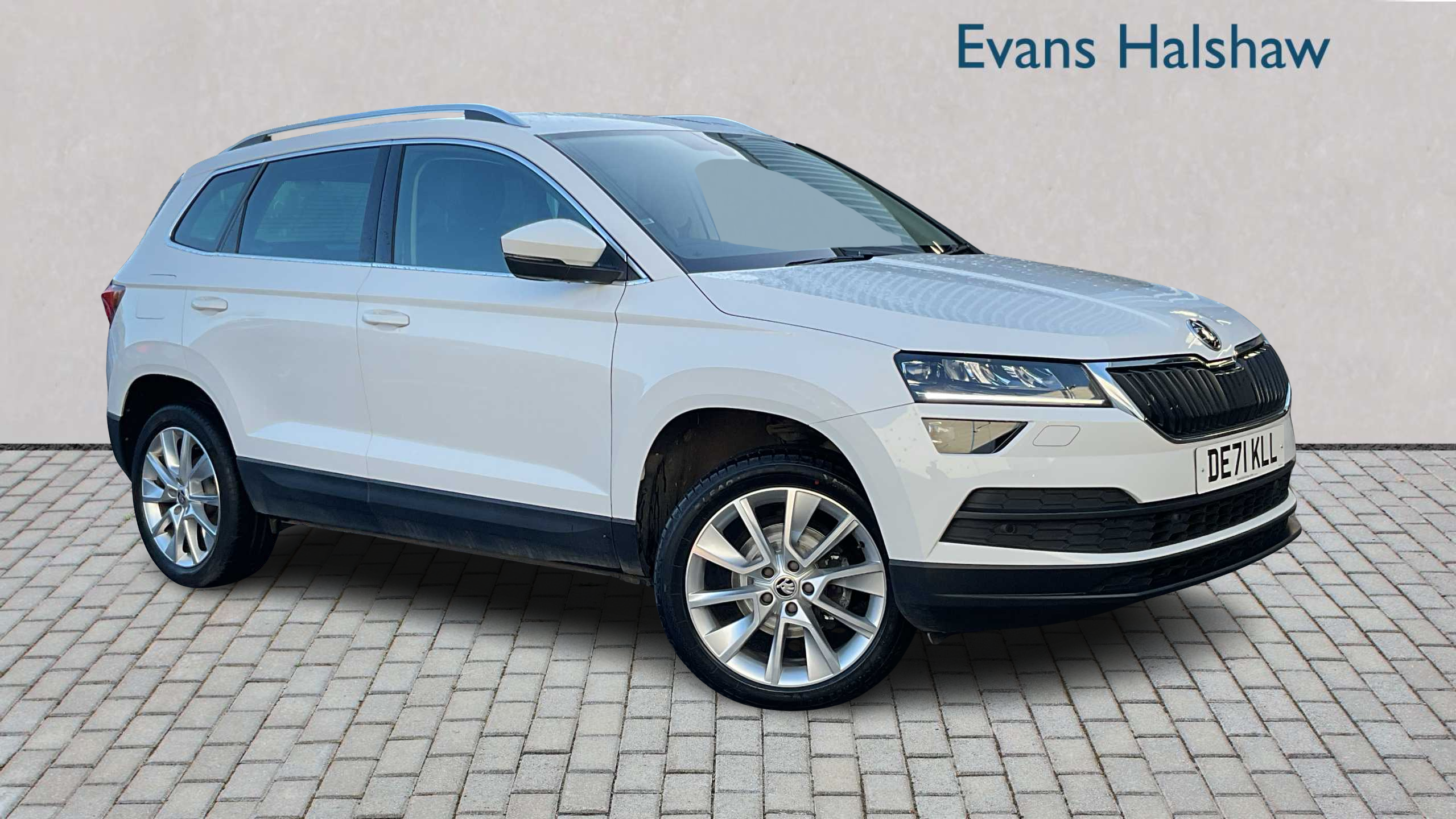 Main listing image - Skoda Karoq