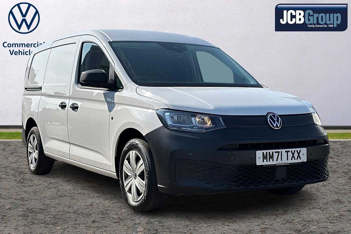 Main listing image - Volkswagen Caddy Maxi