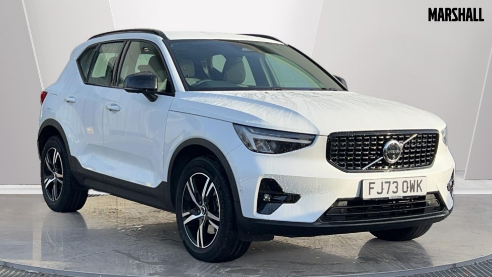 Main listing image - Volvo XC40