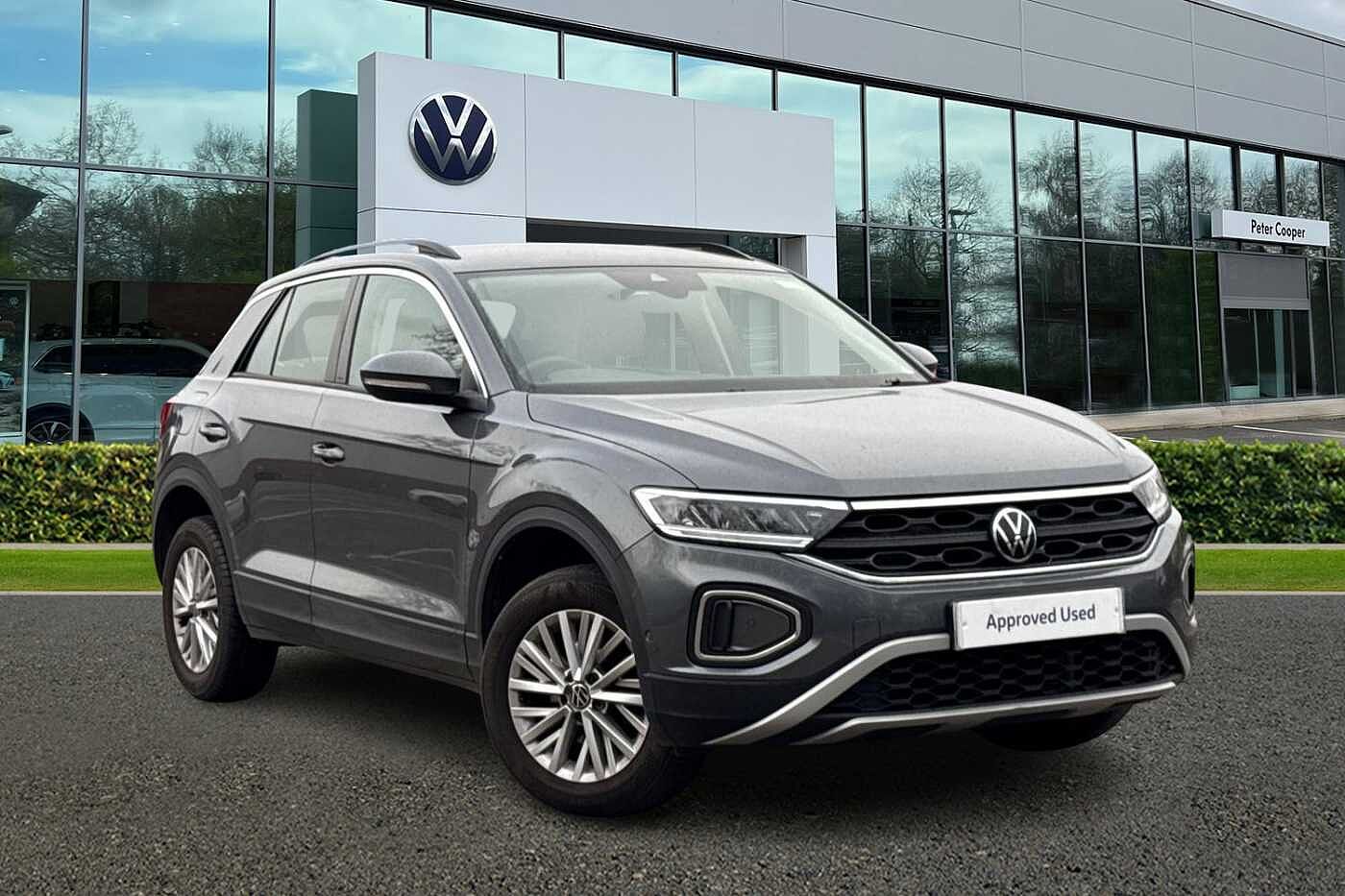 Main listing image - Volkswagen T-Roc