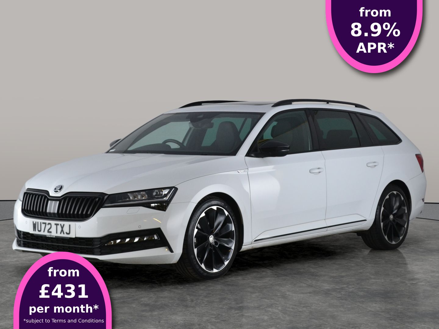 Main listing image - Skoda Superb Estate