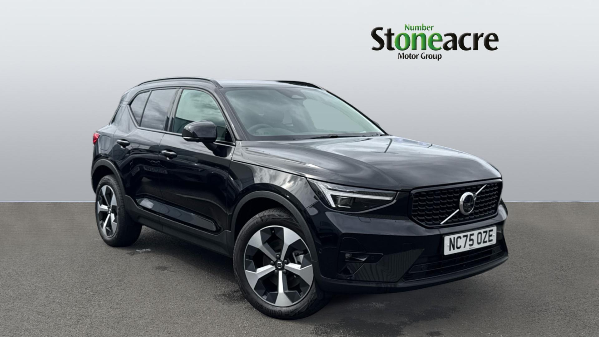 Main listing image - Volvo XC40