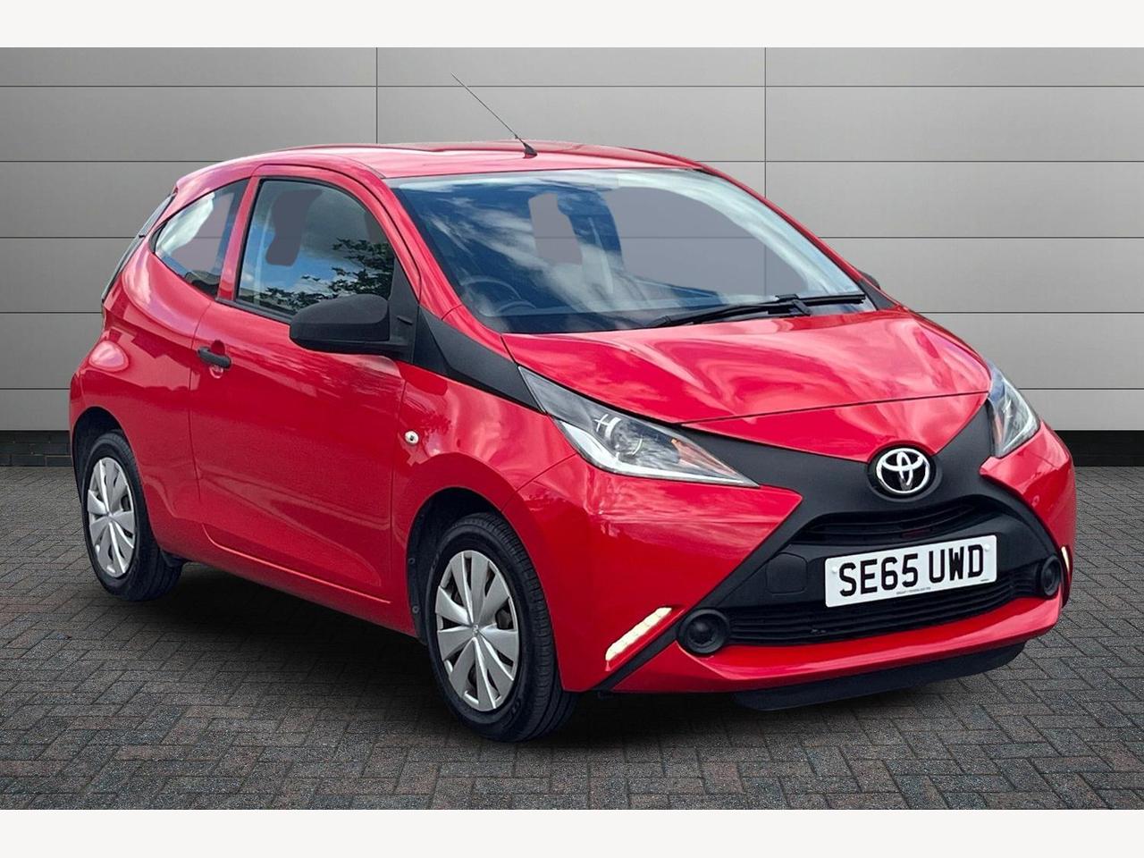 Main listing image - Toyota Aygo