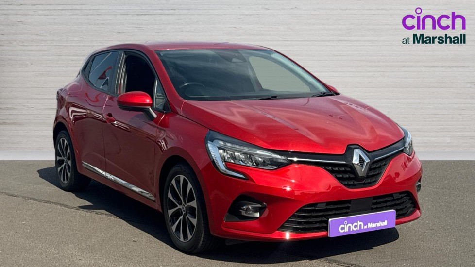 Main listing image - Renault Clio