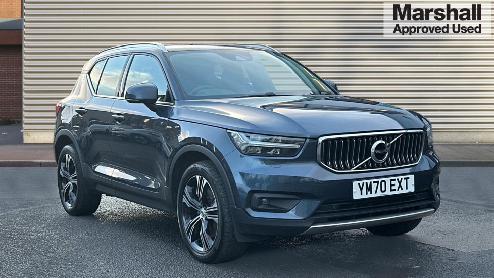 Main listing image - Volvo XC40 Recharge