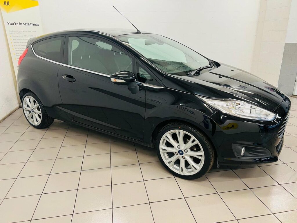 Main listing image - Ford Fiesta