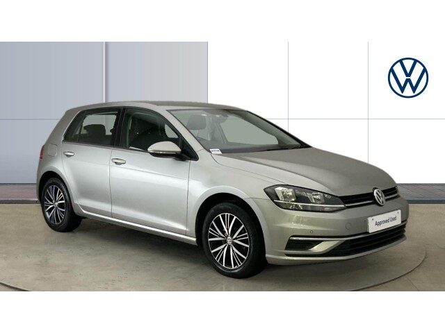 Main listing image - Volkswagen Golf