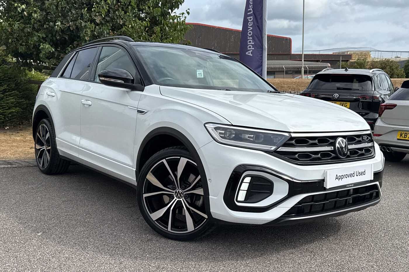 Main listing image - Volkswagen T-Roc