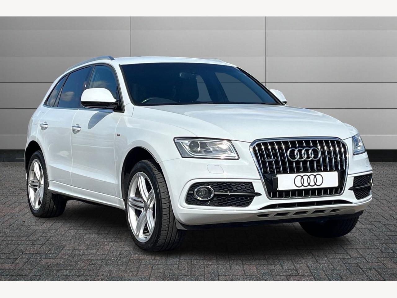 Main listing image - Audi Q5