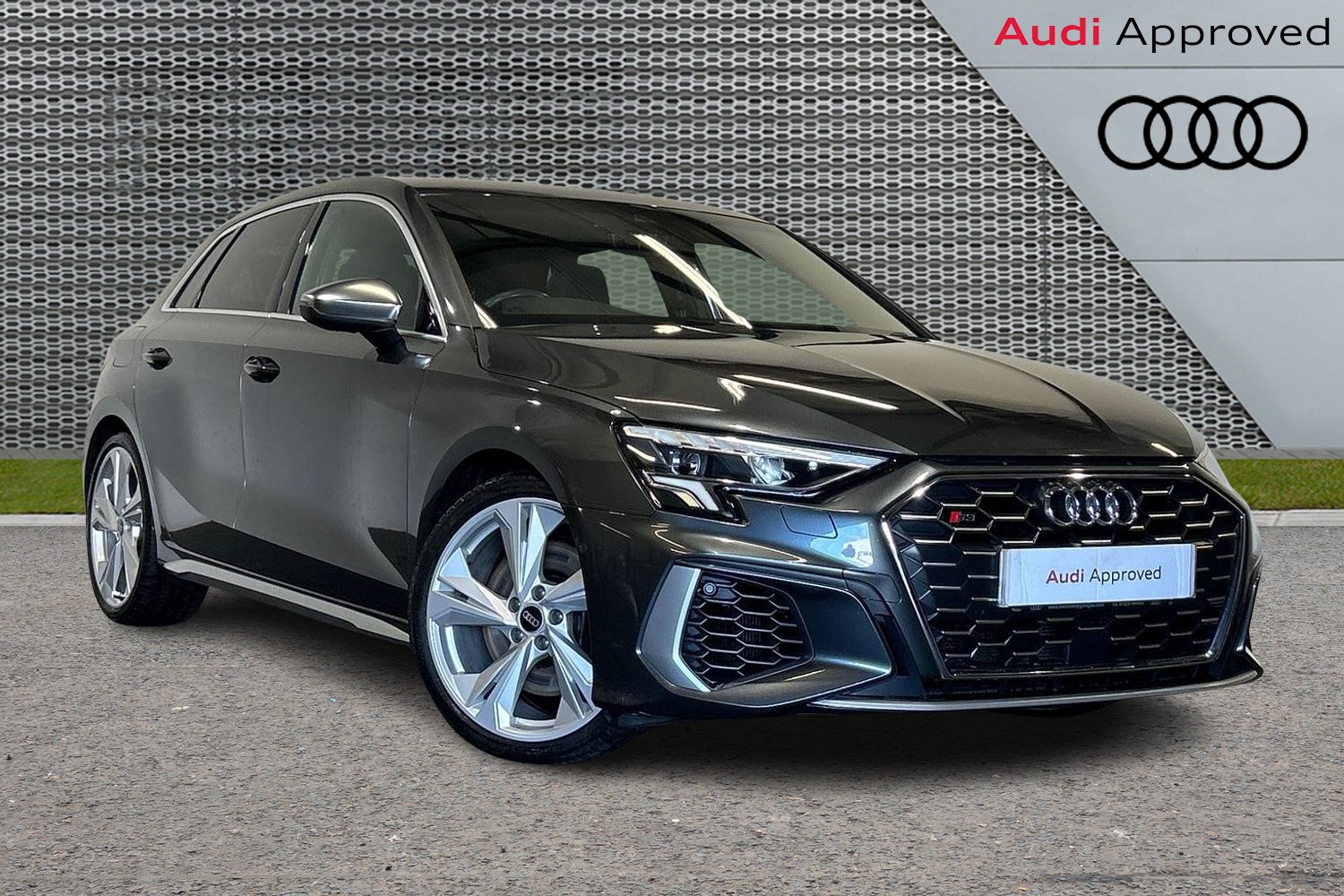 Main listing image - Audi S3