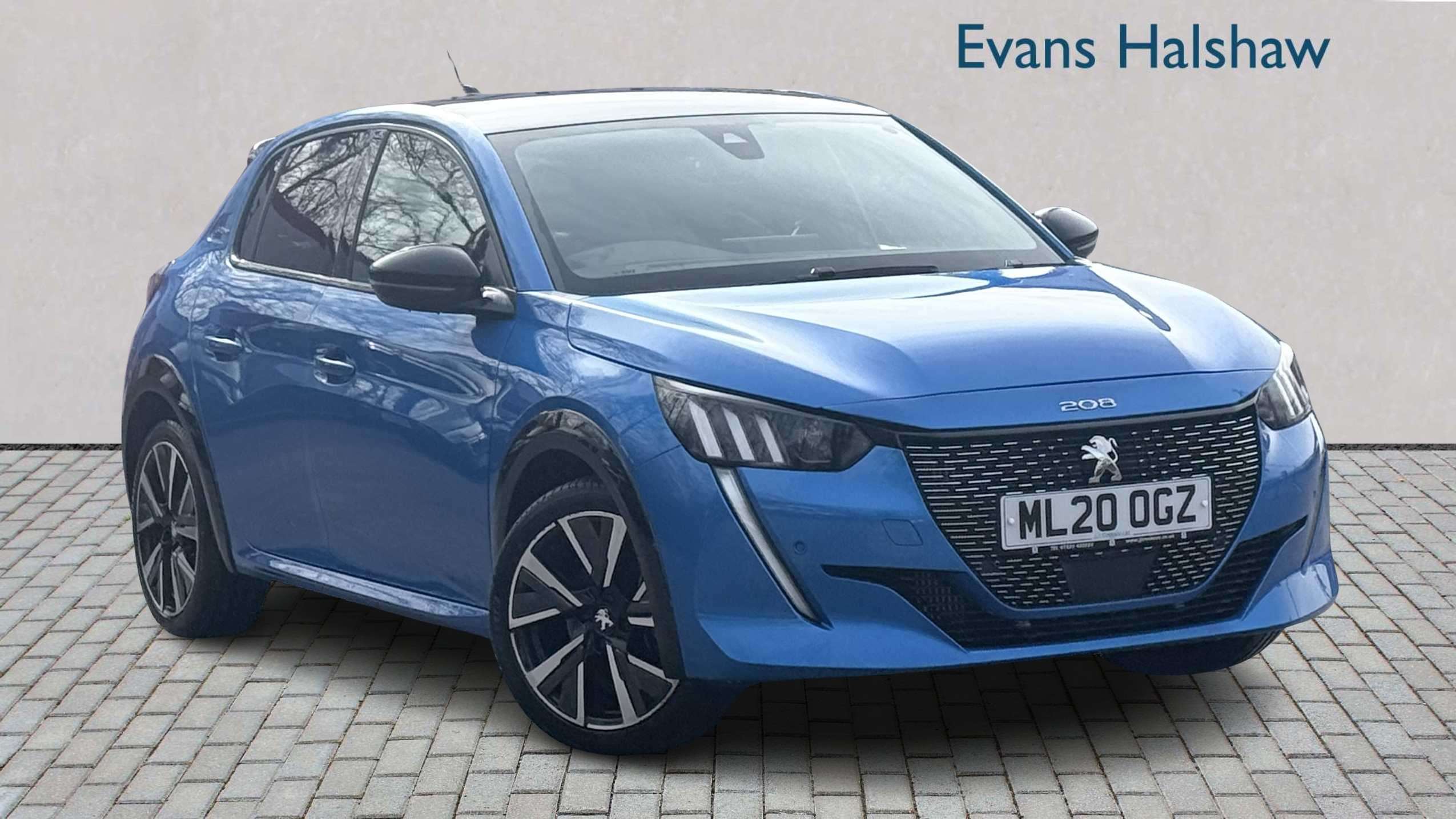 Main listing image - Peugeot 208