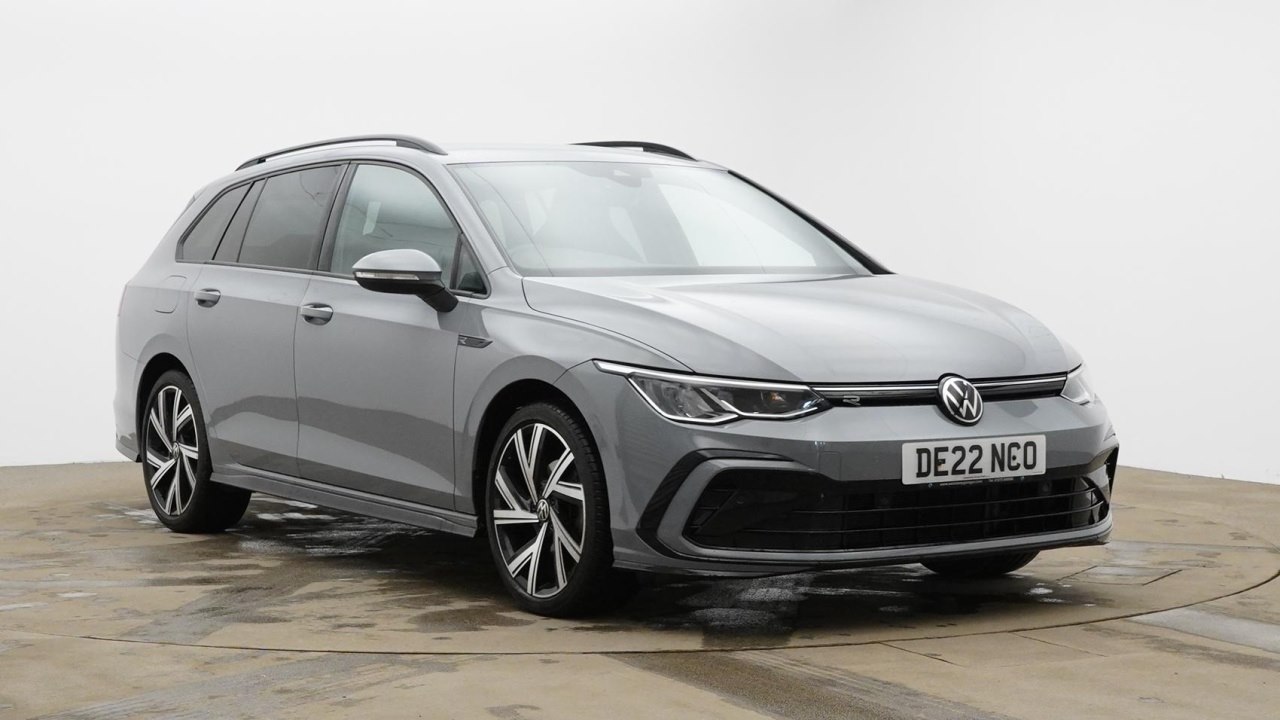 Main listing image - Volkswagen Golf Estate