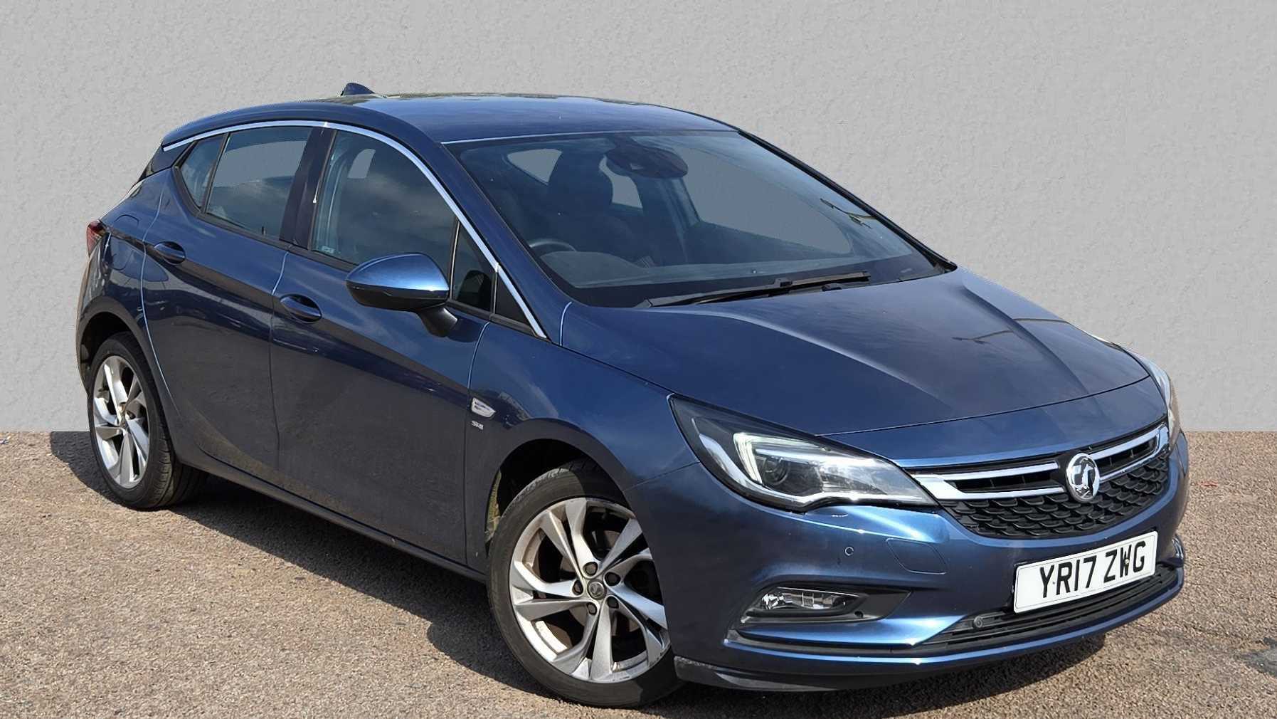 Main listing image - Vauxhall Astra