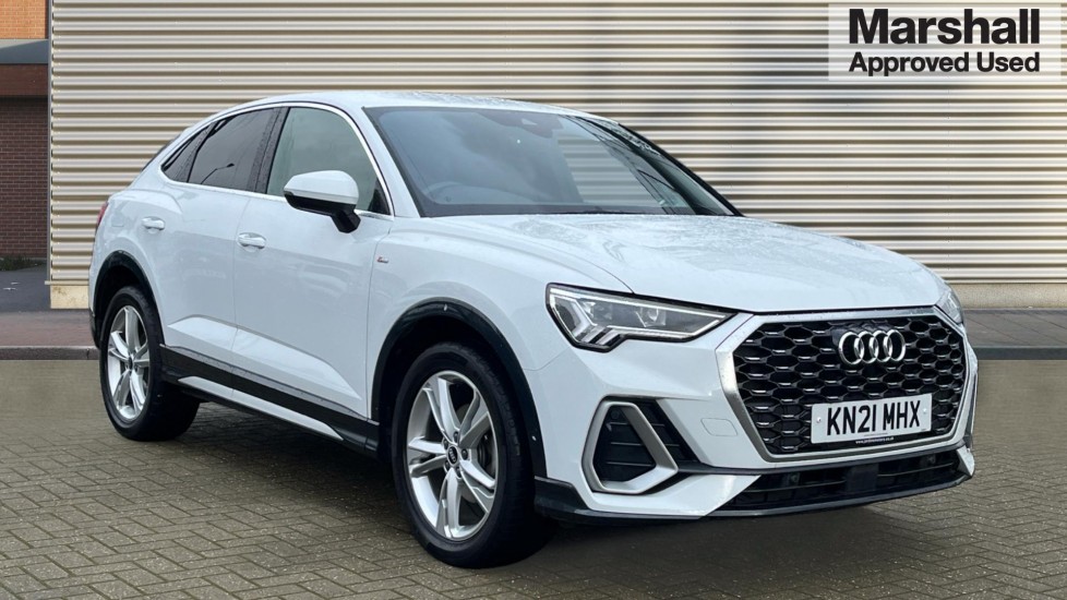 Main listing image - Audi Q3