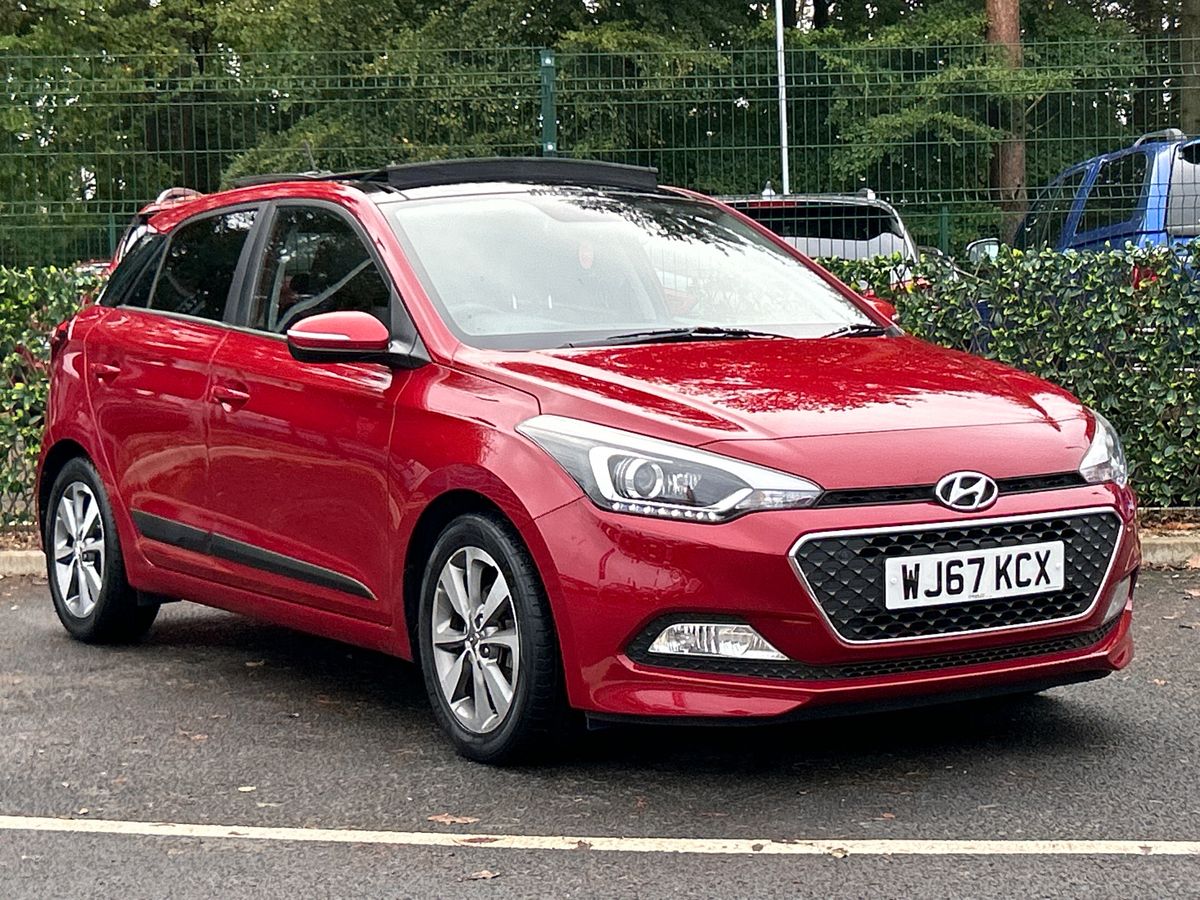 Main listing image - Hyundai i20