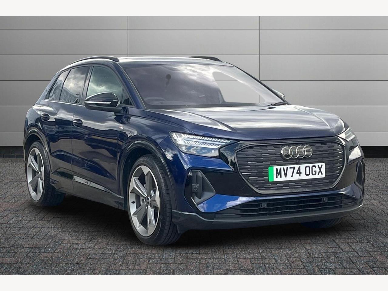 Main listing image - Audi Q4