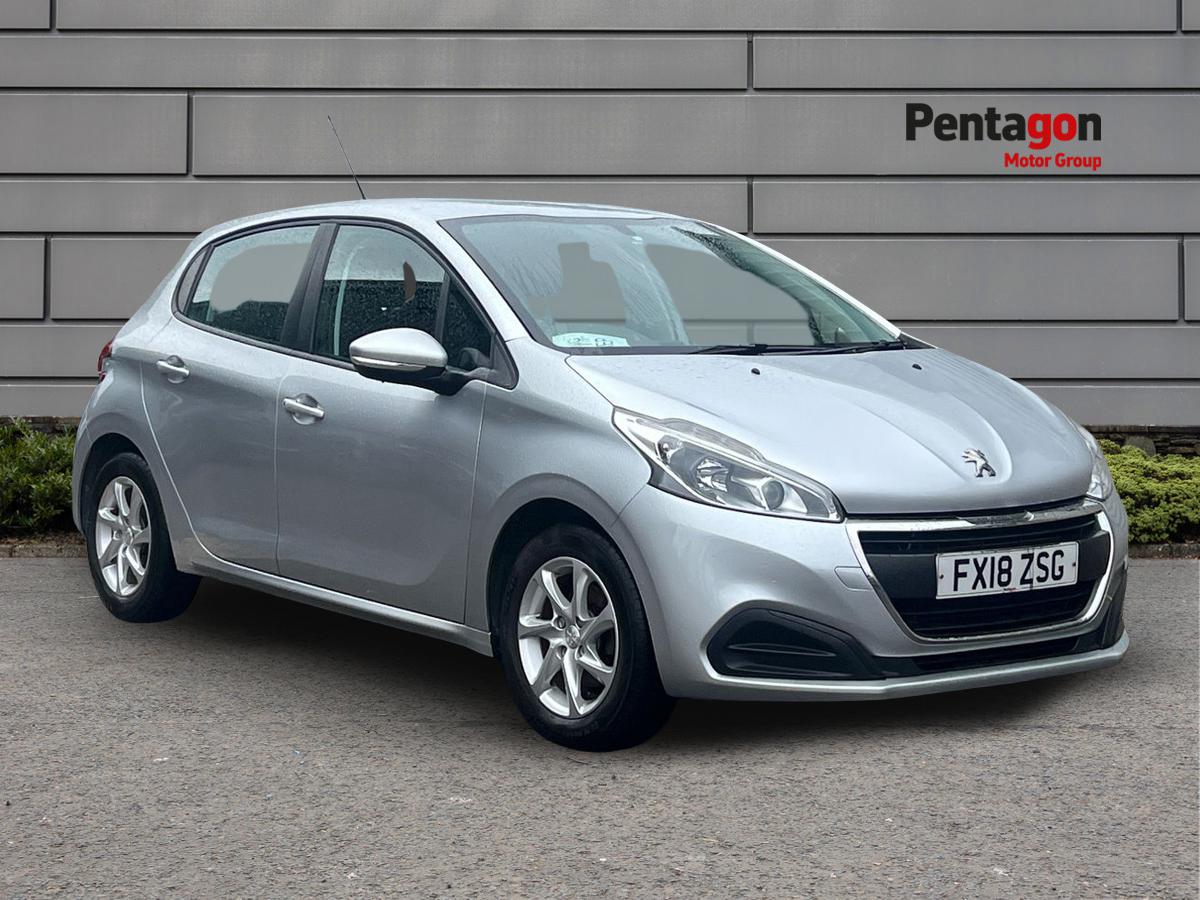 Main listing image - Peugeot 208