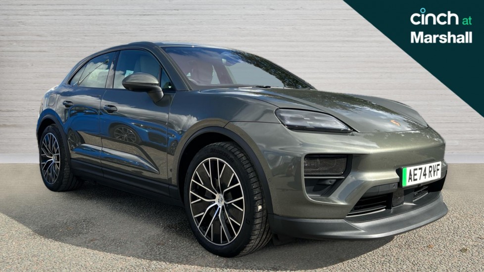 Main listing image - Porsche Macan