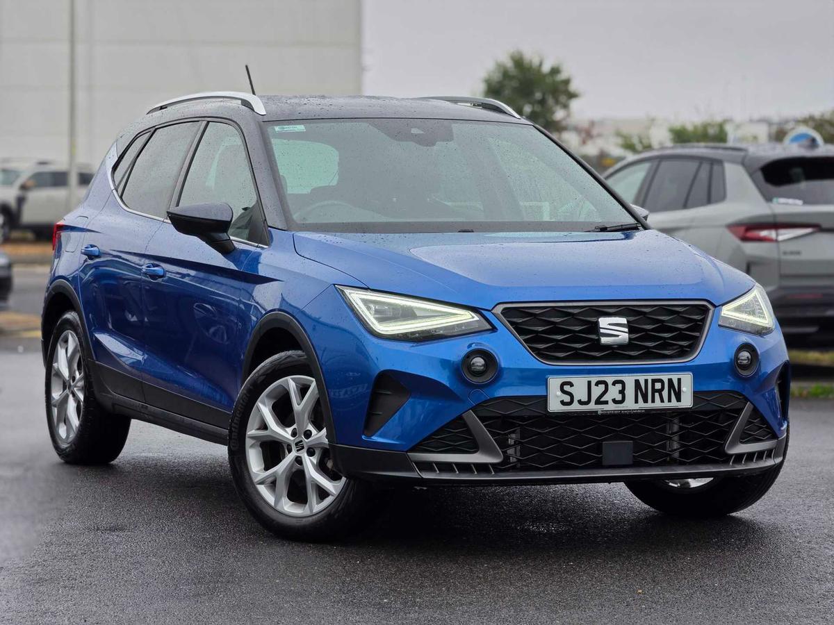 Main listing image - SEAT Arona