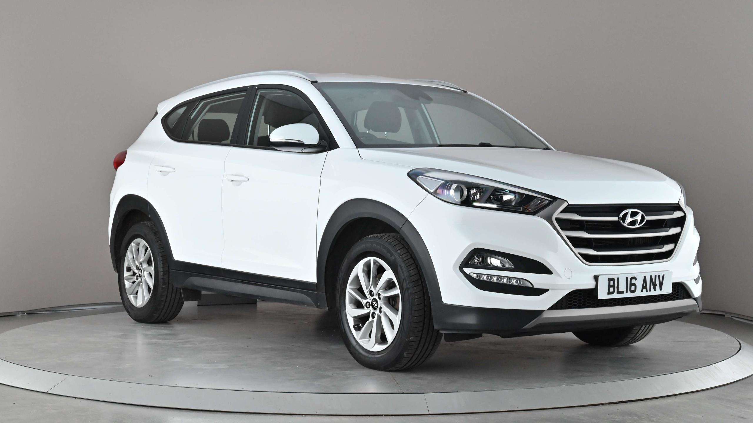 Main listing image - Hyundai Tucson
