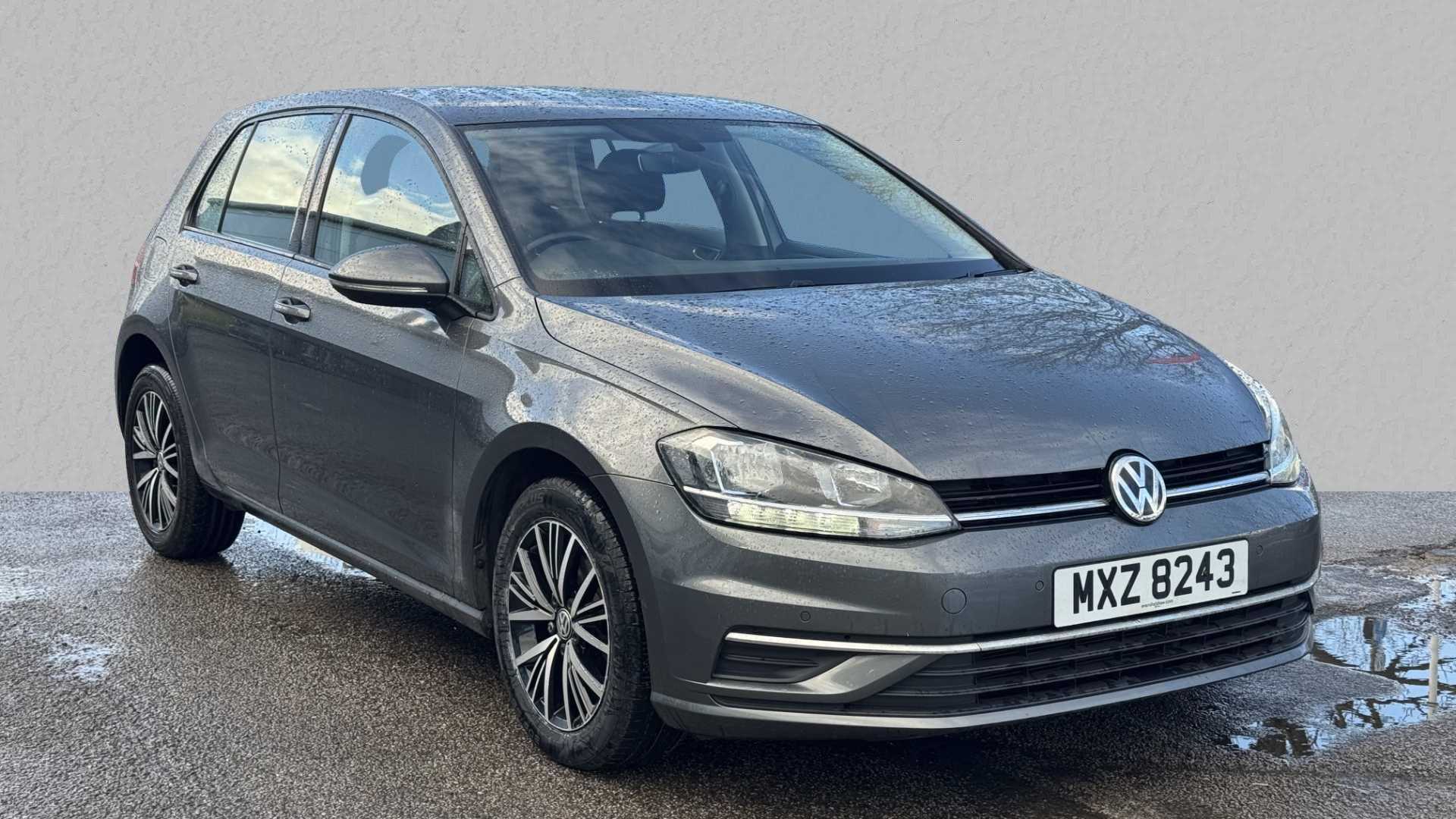 Main listing image - Volkswagen Golf