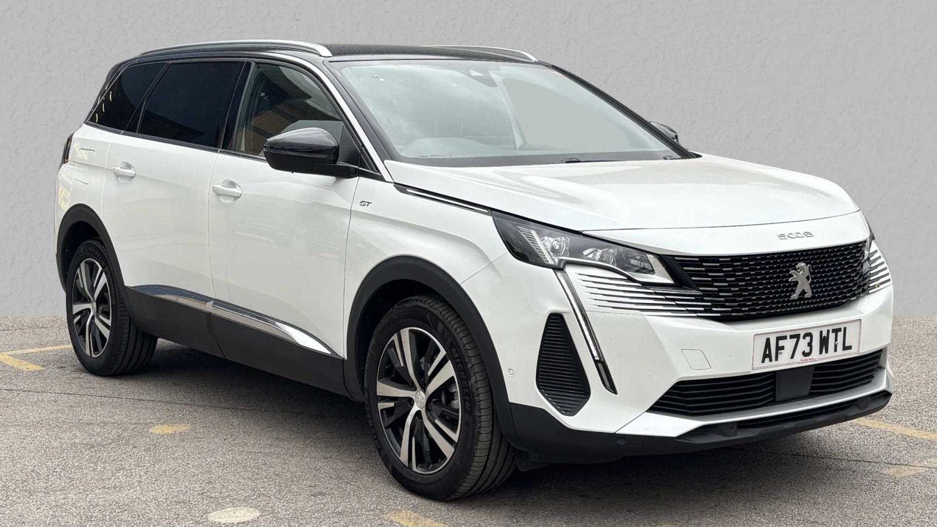 Main listing image - Peugeot 5008
