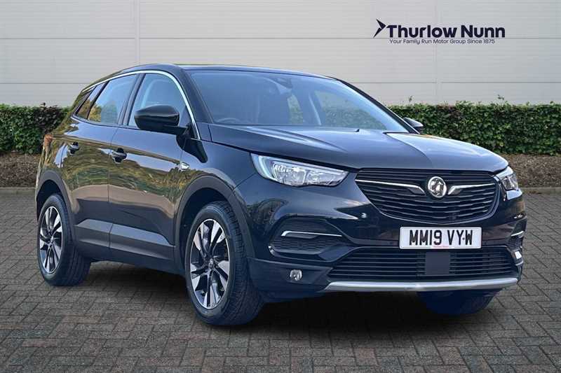 Main listing image - Vauxhall Grandland X