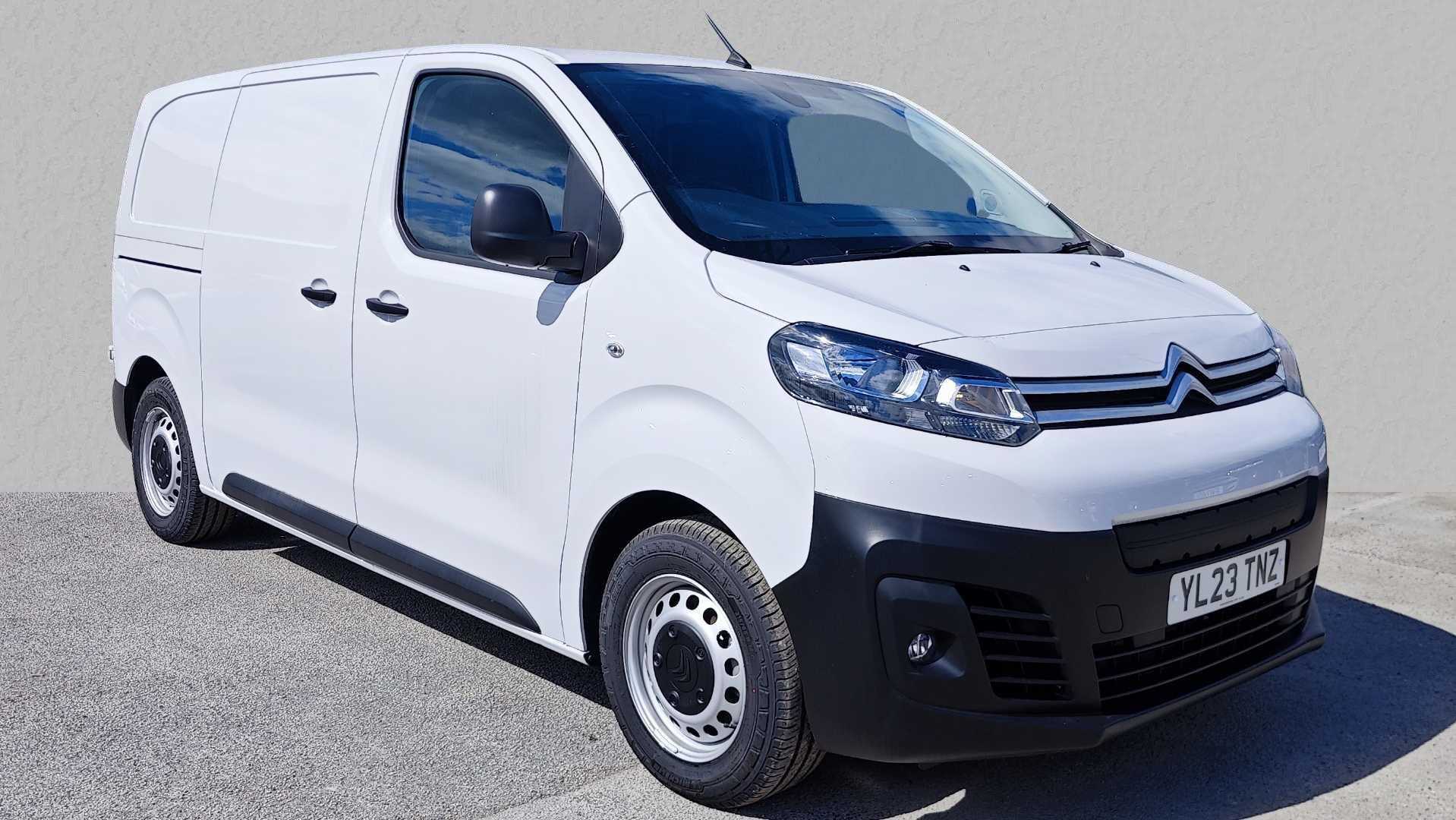 Main listing image - Citroen Dispatch